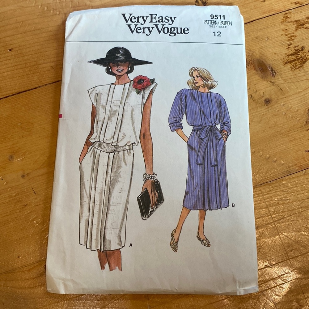 Vintage Vogue Very Easy Very vogue